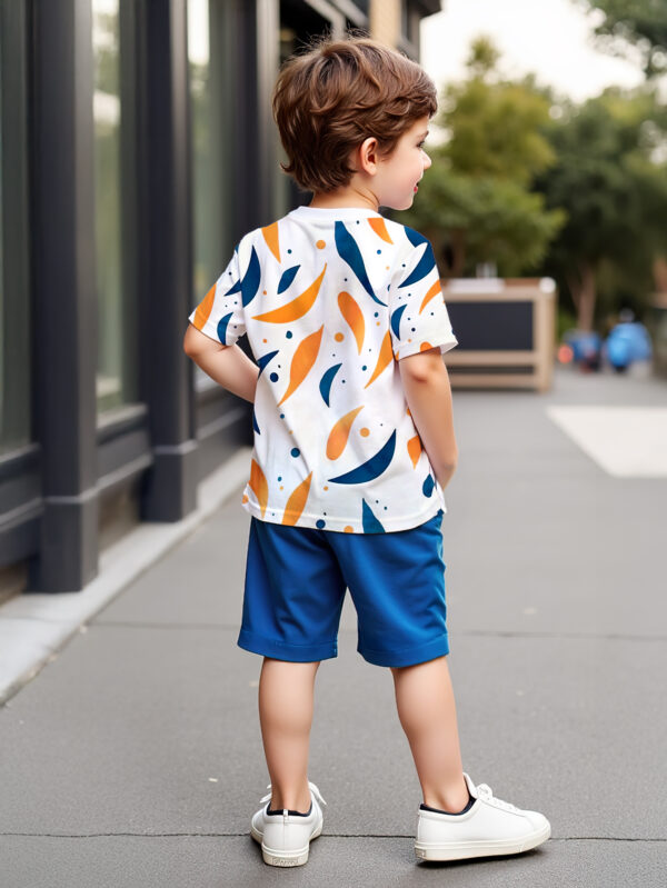 Boys&apos; New Summer Fashion Two-piece Printed Leaves Irregular Pattern Round Neck T-shirt + Shorts Set - Image 3