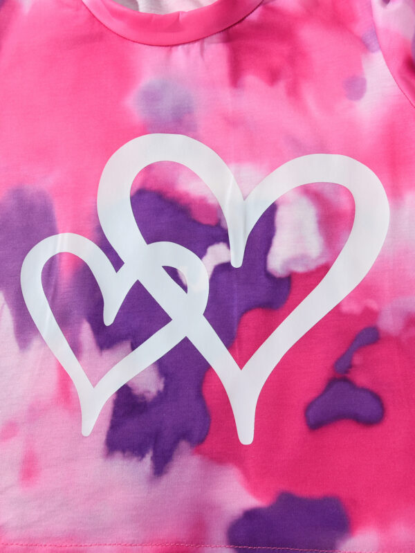 Summer girls tie-dye heart contrast color T-shirt shorts suit round neck tie-dye heart short-sleeved shorts suit - Image 4