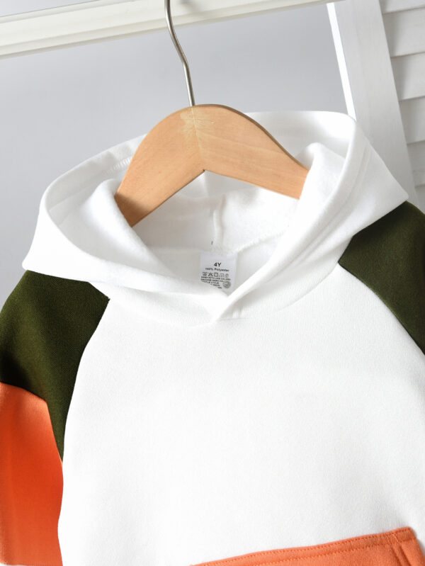 Boys&apos; autumn hooded sweatshirt in gray, orange and dark green with orange pockets and long pants set - Image 3