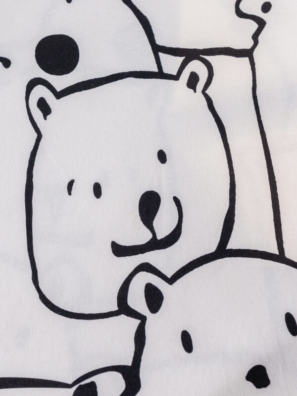 Autumn trendy three-piece sweatshirt for boys in black, white and gray with a small cartoon bear pattern - Image 7