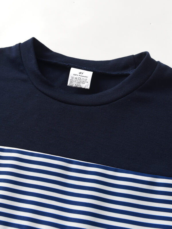 Boys&apos; fashionable short T-shirt suit two-piece summer round neck striped navy style short-sleeved suit - Image 8