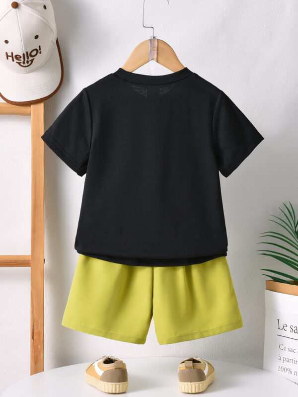 Boys&apos; summer two-piece suit, trendy short-sleeved T-shirt + elastic waist shorts, children&apos;s casual and light wear suit - Image 2